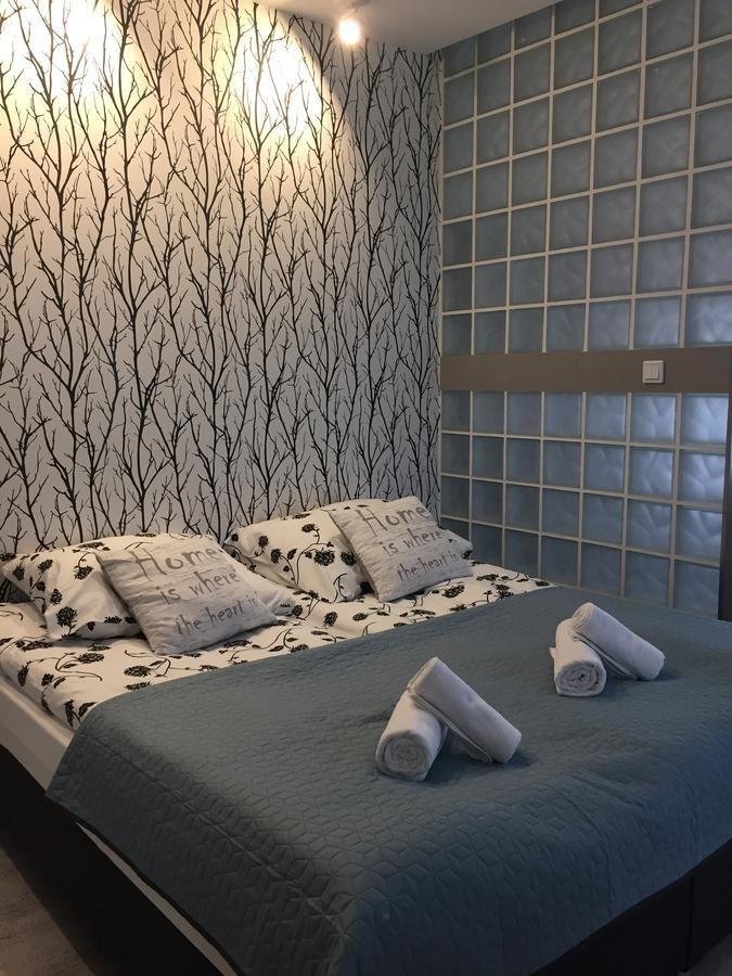 Q Apartamenty Mirkow Extérieur photo