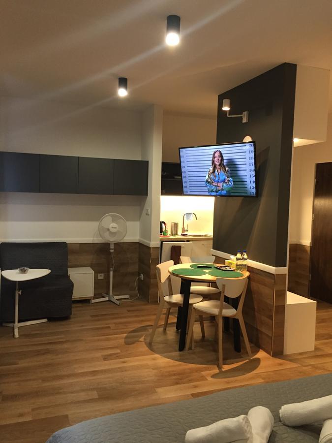 Q Apartamenty Mirkow Extérieur photo